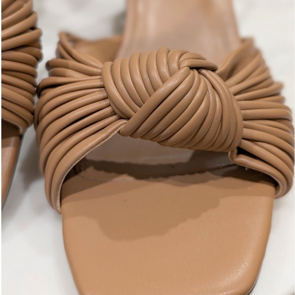 Tommy Hilfiger Sarifina Knotted Block Heel Sandals Size 8M‎ in Tan - Picture 4 of 10